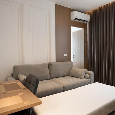 Albani'S Apartment Tirana Exterior photo