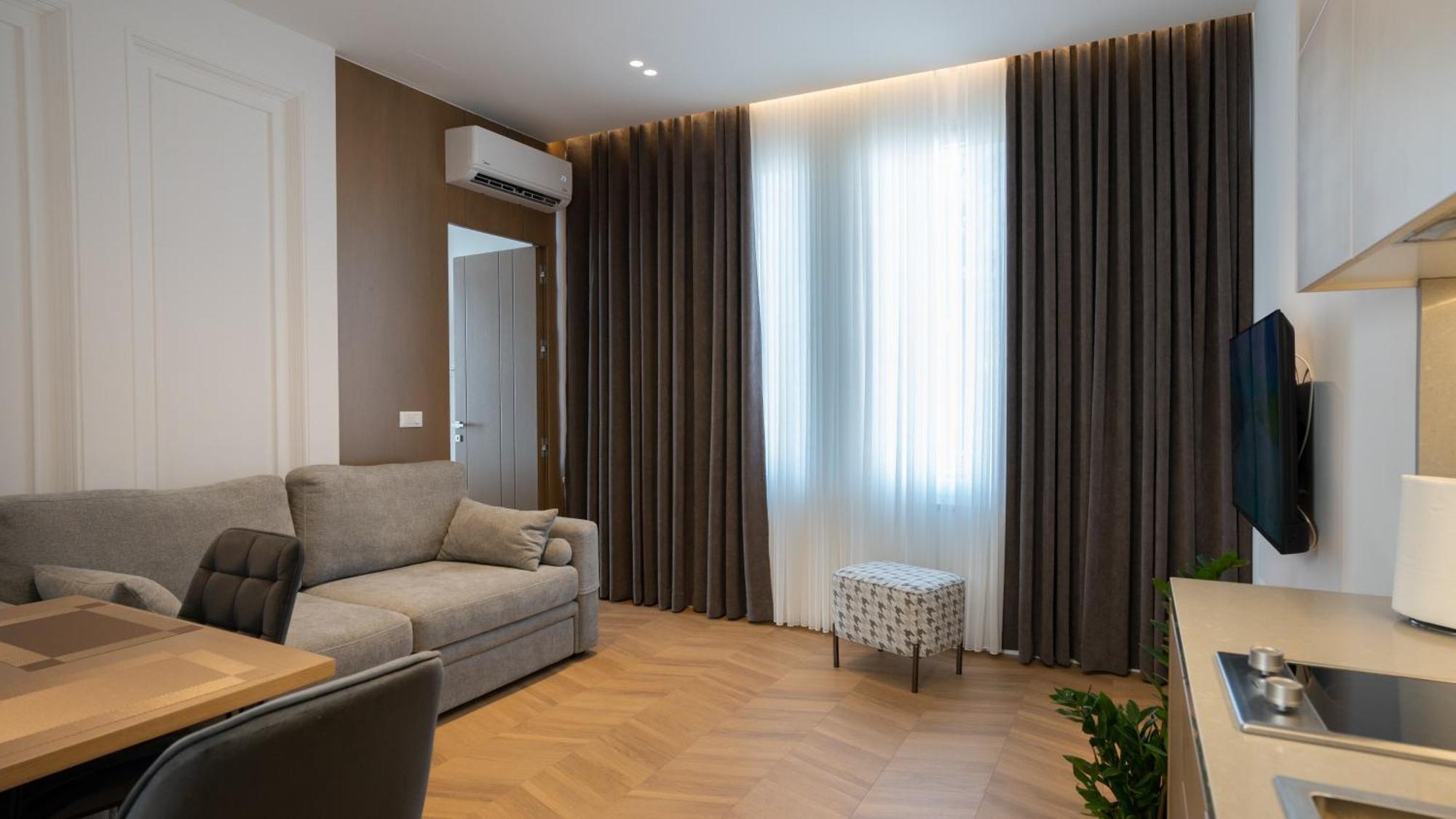 Albani'S Apartment Tirana Exterior photo
